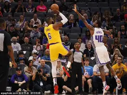 爱游戏-原神格斗惨败视频