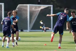 爱游戏官方网站-瑞典队逆转克罗地亚成功晋级淘汰赛了吗